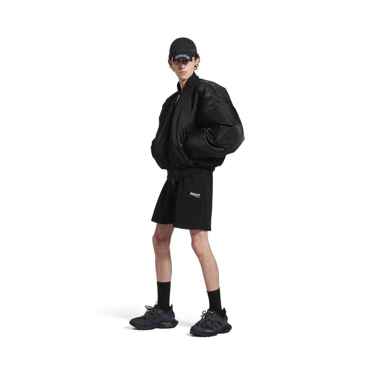 Sneakers Track