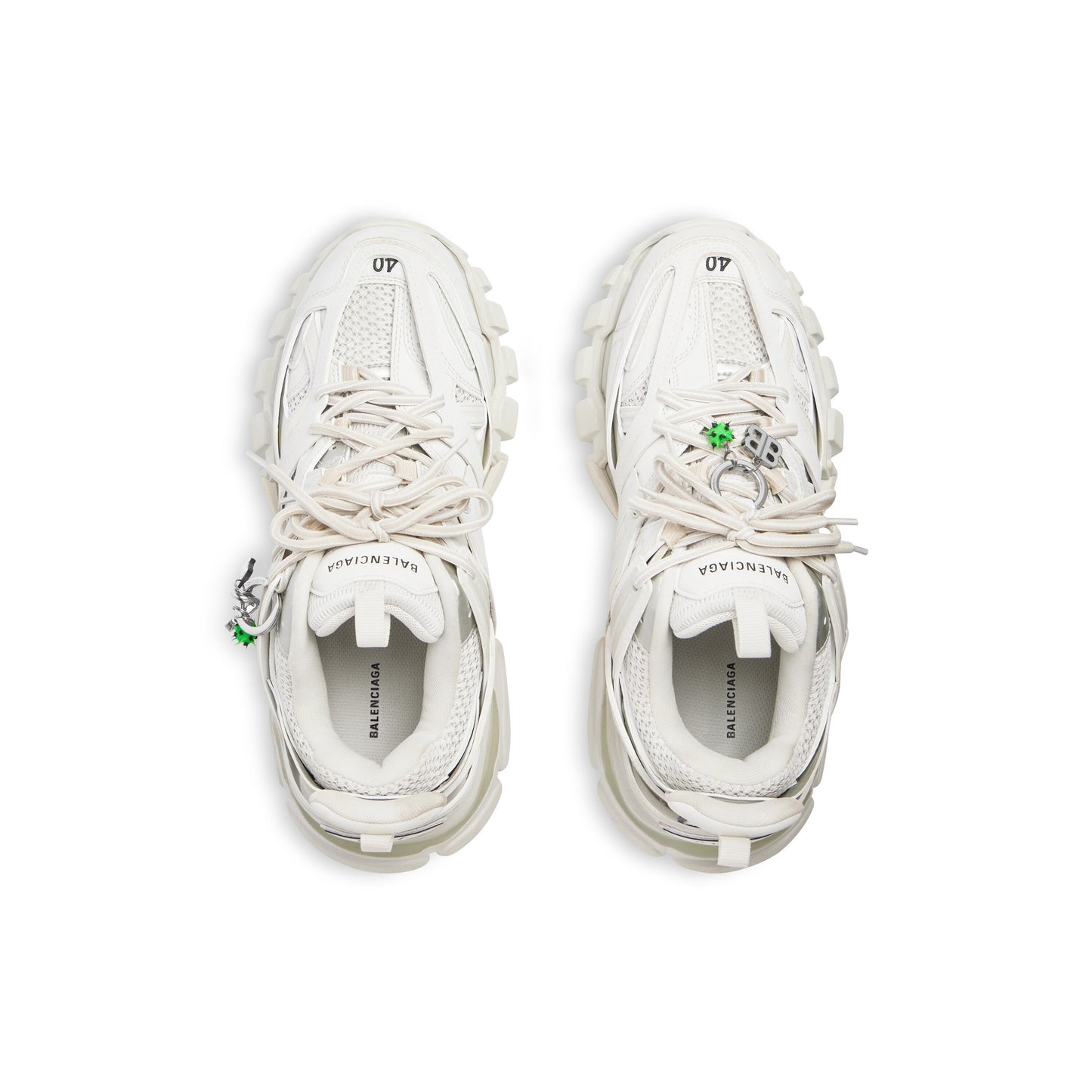 Sneakers Track