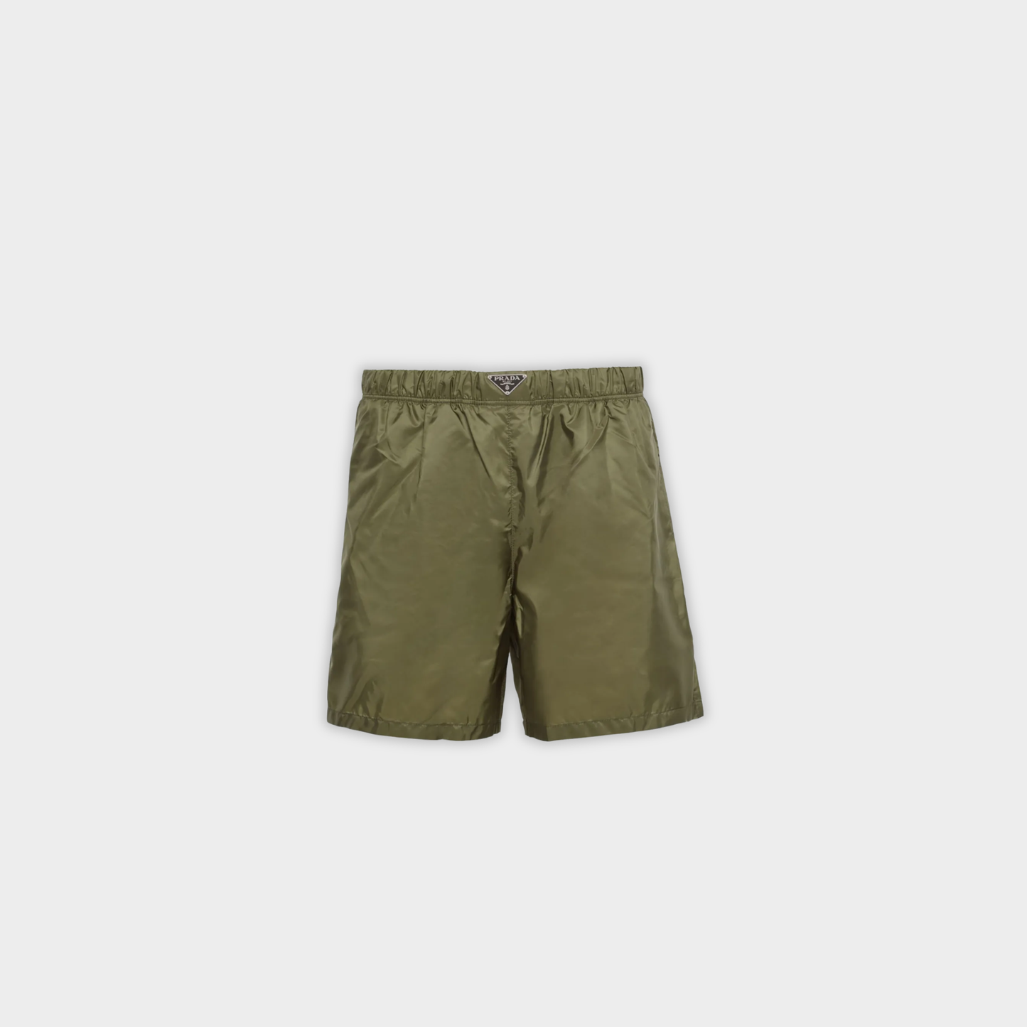 Outfit Prada Kaki + Casquette Offerte